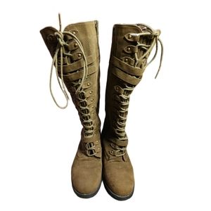 Lace up boots